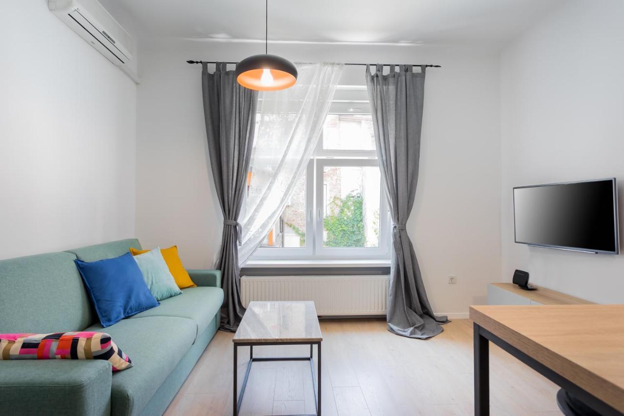 Go2Zagreb Chick Apartment Private Parking Available Eksteriør billede